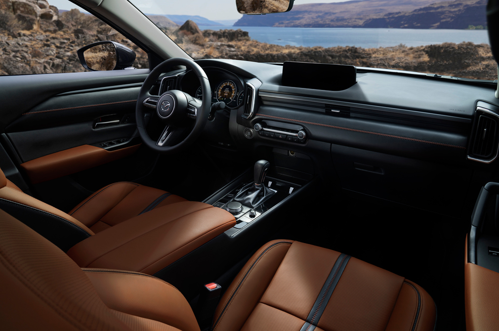 Mazda CX-50 cabin view steering wheel