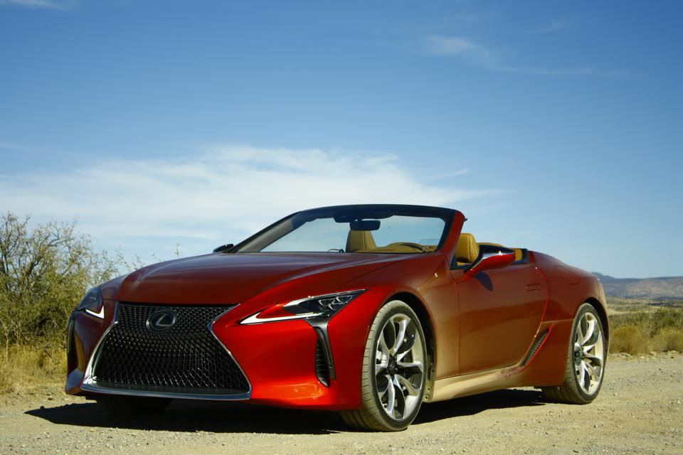 Lexus lc500 черный матовый