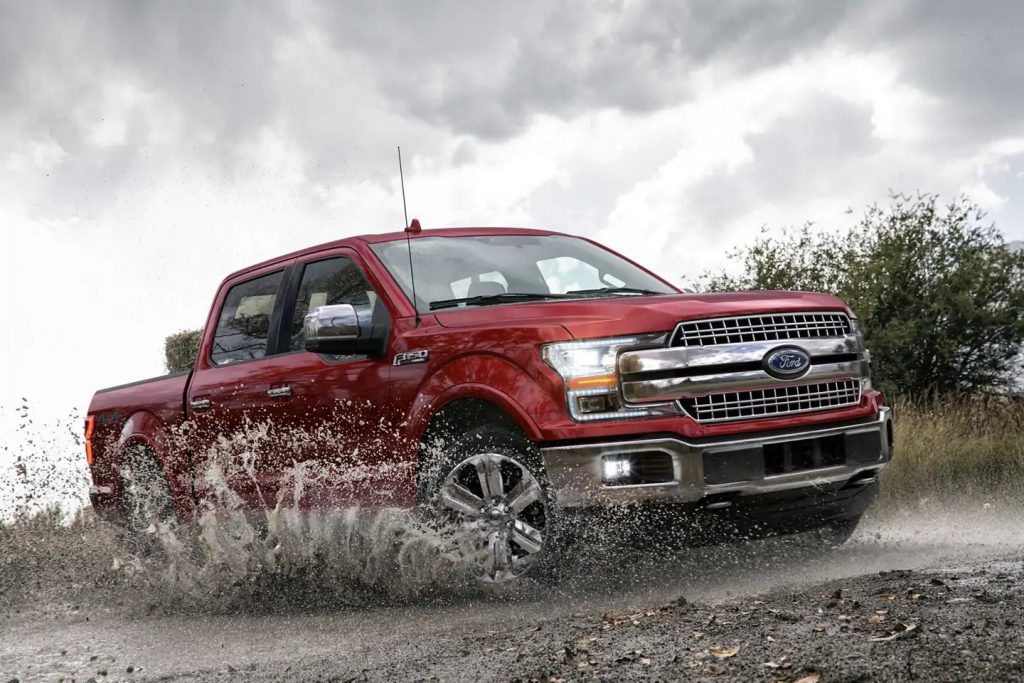 Ford F-150 photo 2