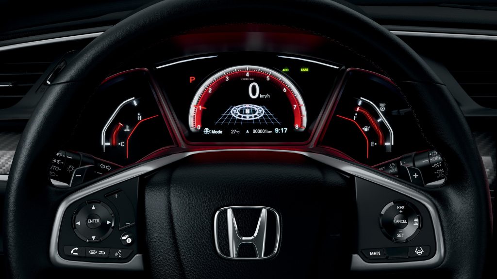 Honda Civic Hatchback photo 3