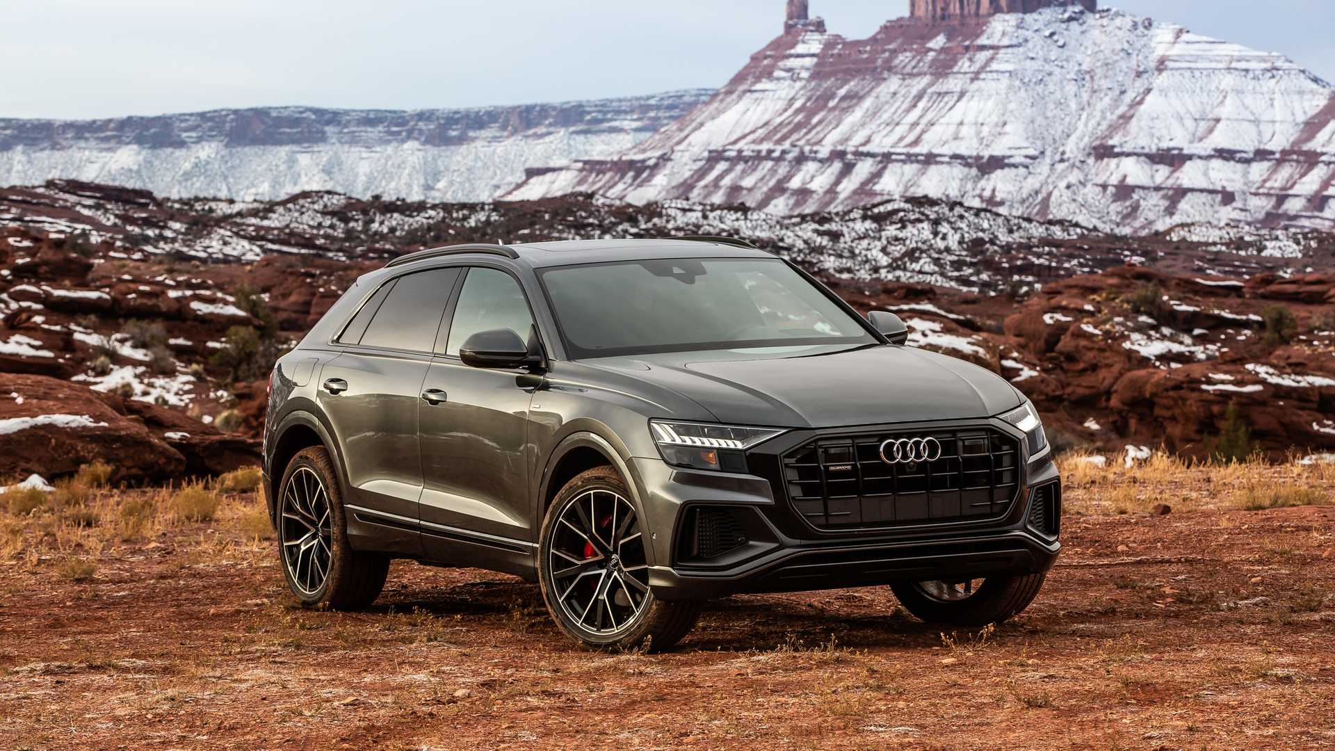 Audi Q8 front angular profile in the mountains