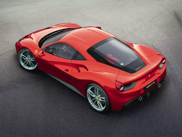 Ferrari-488- view from the top