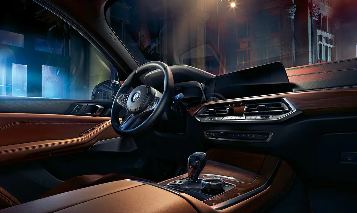 BMW X5 XDRIVE40I interior front panel