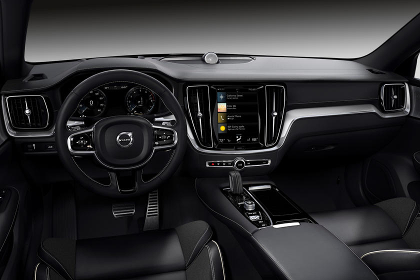 volvo s60 front infotainment system