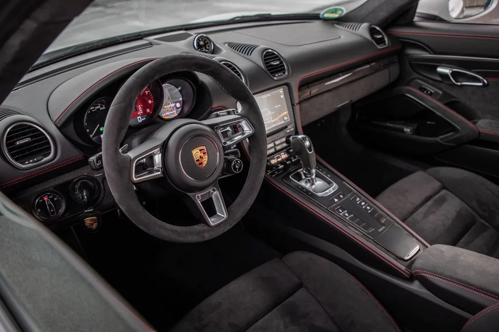 718 cayman black and red interior steering wheel 
