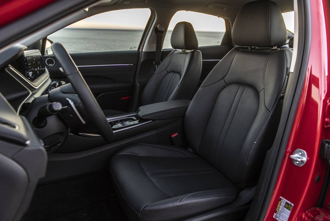 Hyundai Sonata Hybrid Sedan front seats black leather