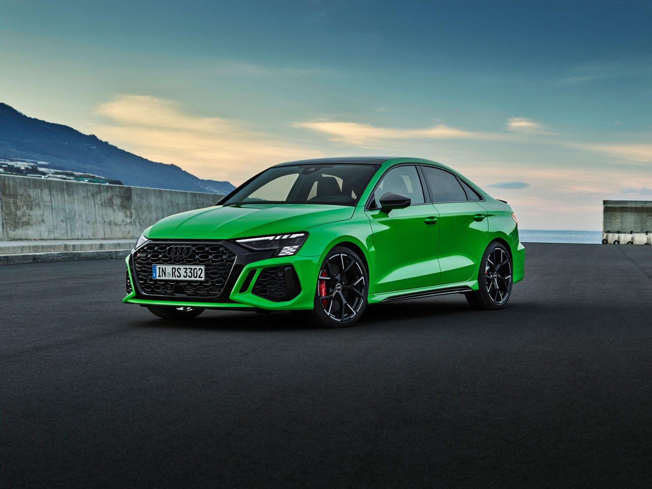Audi RS 3 front profile