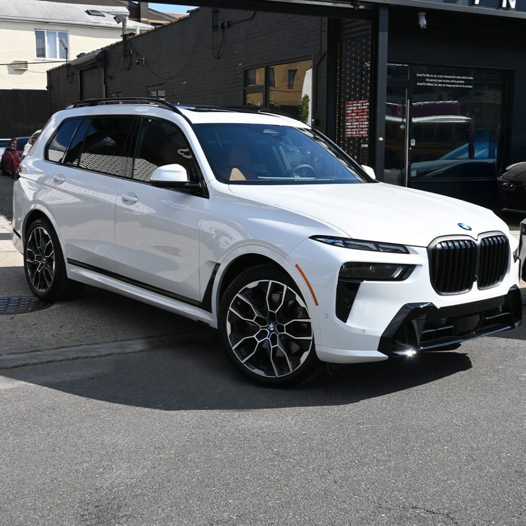 2025 BMW X7 Lease Deals