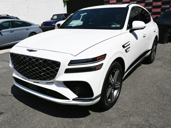 2025 Genesis GV80 Coupe Luxury SUV Front View