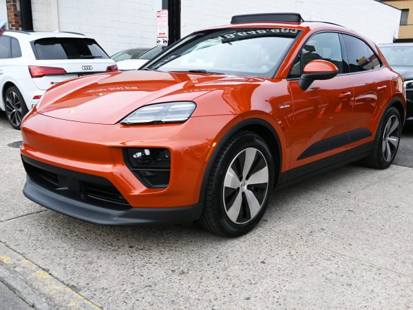 2025 Porsche Macan EV Lease Offers