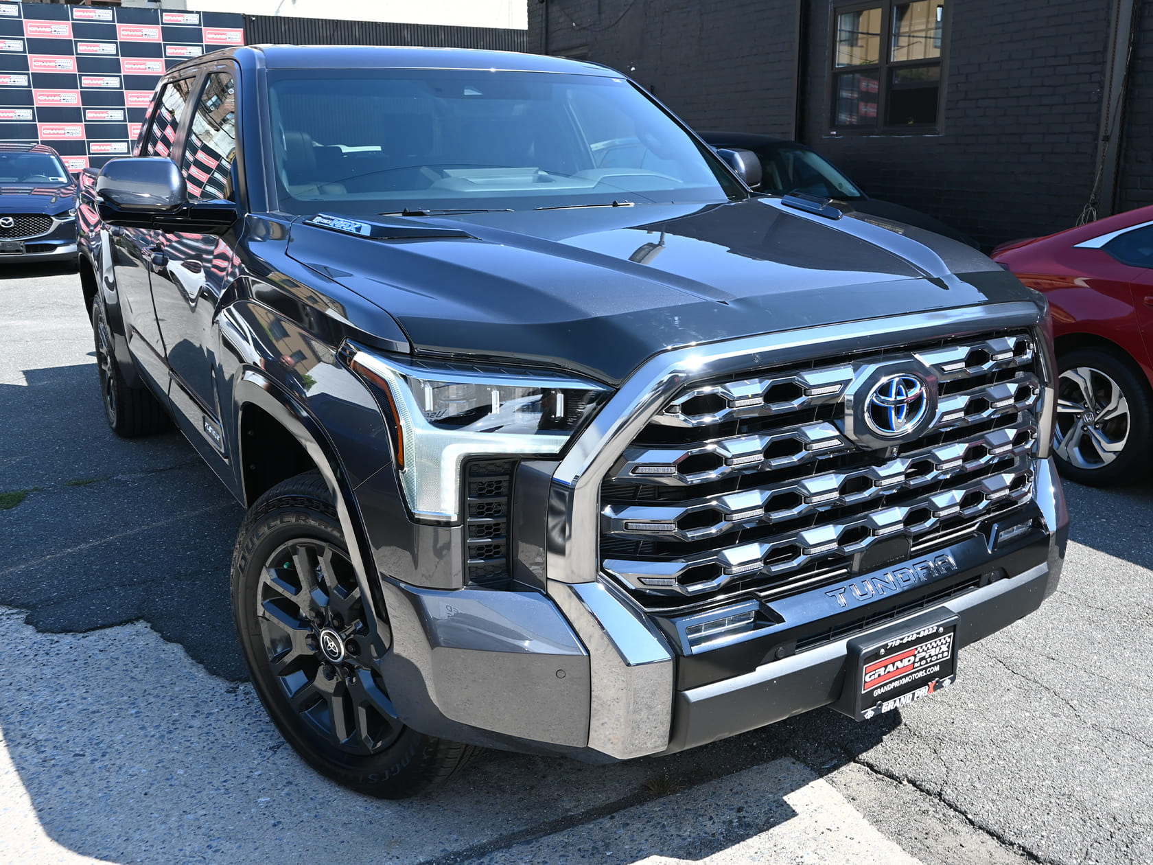 Financing vs Leasing in NYC – What’s Better in 2026?