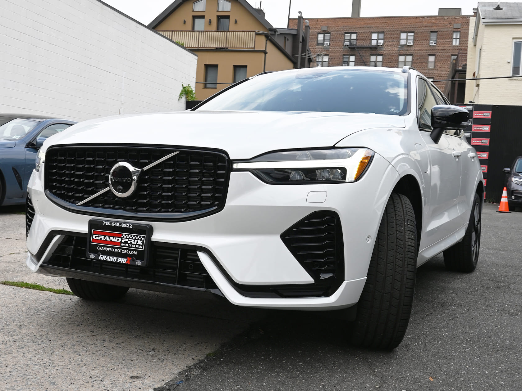 Leasing vs Financing: Which Option Is Better in 2026?