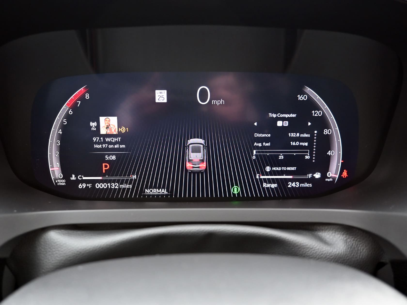 How Mileage Limits Work on a Car Lease